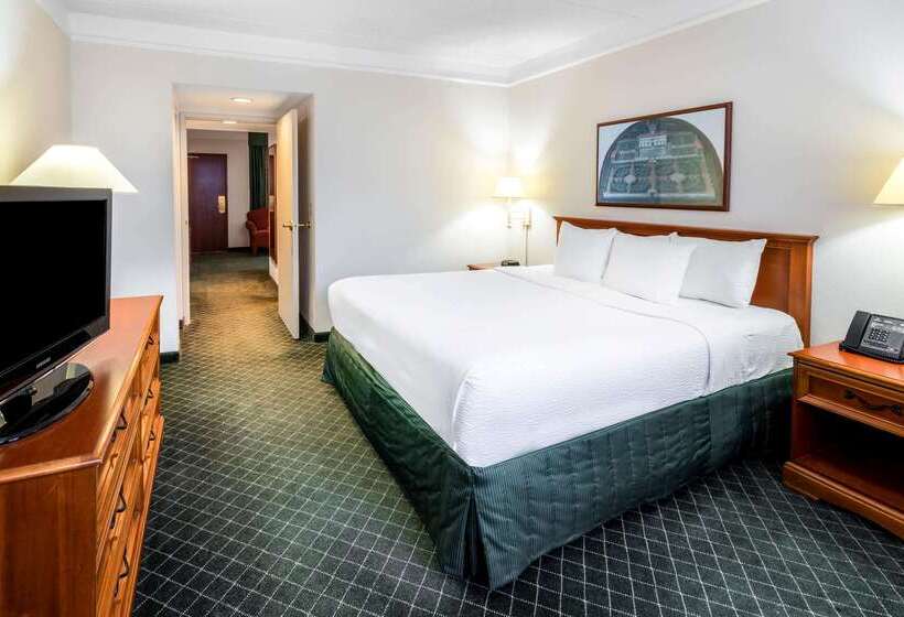 فندق La Quinta By Wyndham Madison American Center