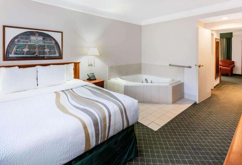 فندق La Quinta By Wyndham Madison American Center