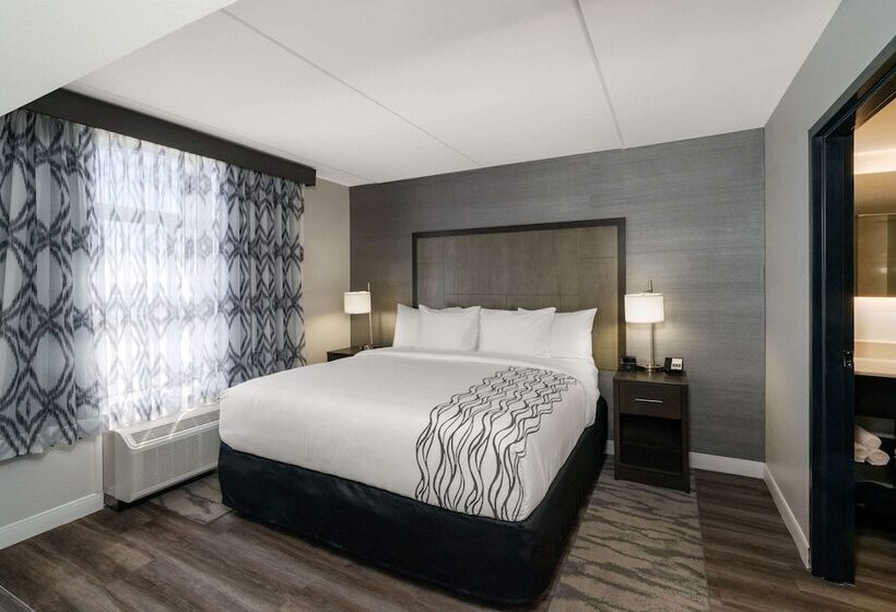 فندق La Quinta By Wyndham Raleigh Downtown North