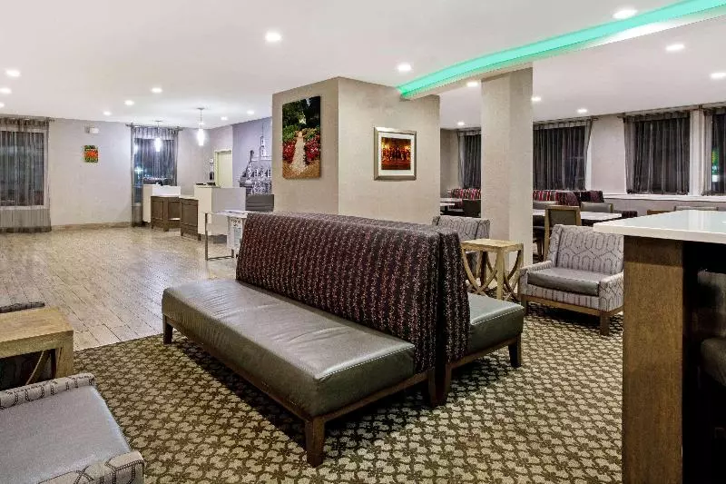 酒店 La Quinta By Wyndham Williamsburg Historic Area