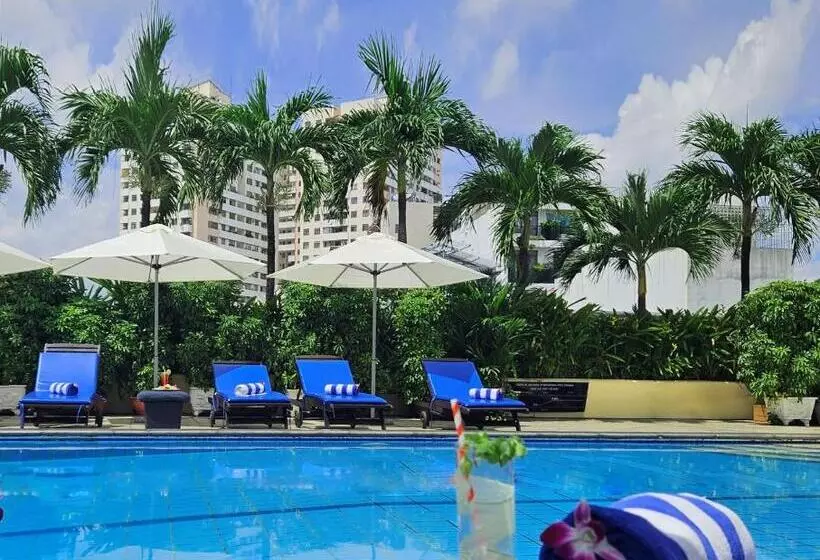 هتل Ramana Saigon