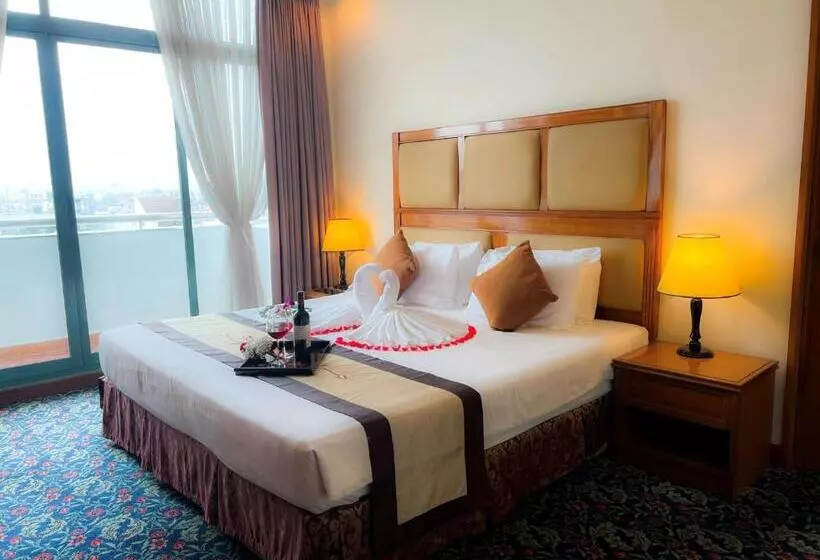 هتل Ramana Saigon