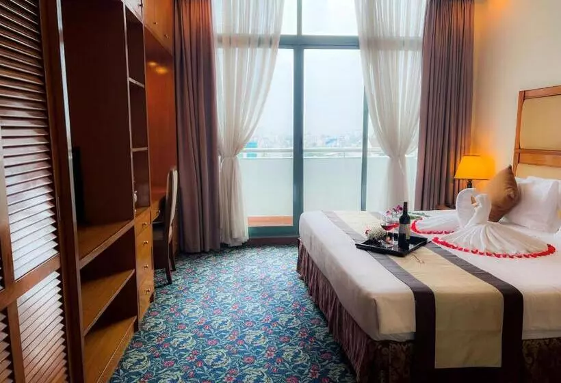 هتل Ramana Saigon