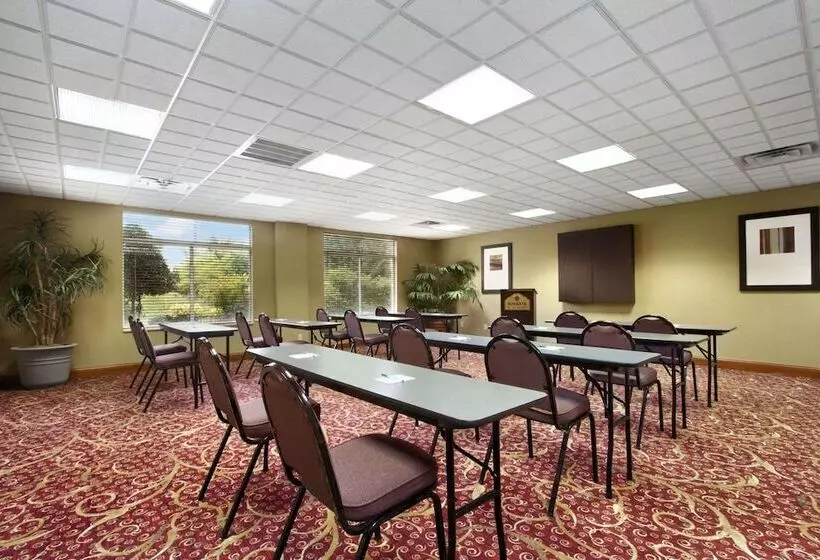 호텔 Wingate By Wyndham Chattanooga