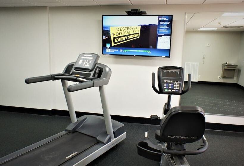 هتل Wingate By Wyndham Chattanooga