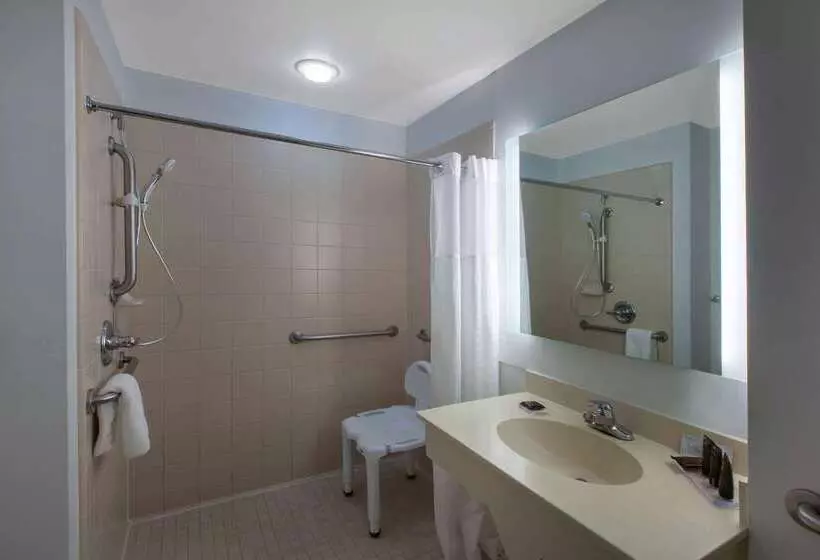 Отель Wingate By Wyndham Oklahoma City Airport