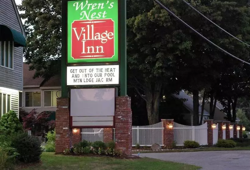 호텔 Wrens Nest Village Inn
