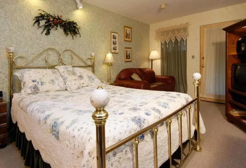 호텔 Wrens Nest Village Inn