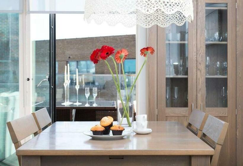 Stunning 1 Bedroom Apartment In Central London