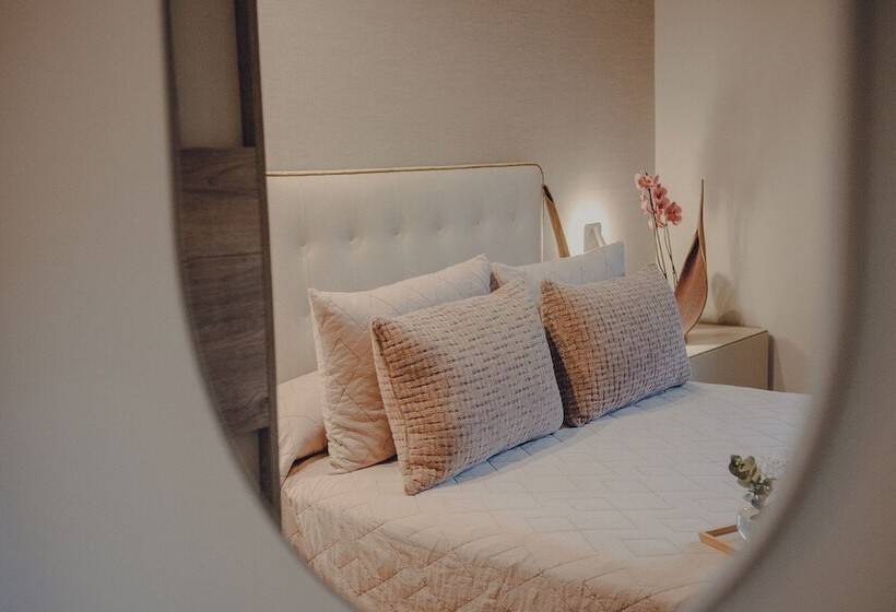 Amalurra Ecohotel & Retreat Center