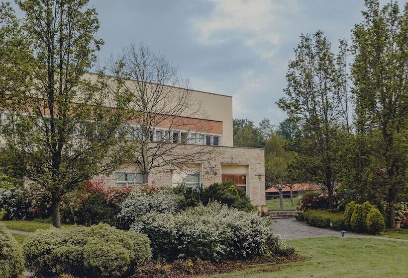 Amalurra Ecohotel & Retreat Center