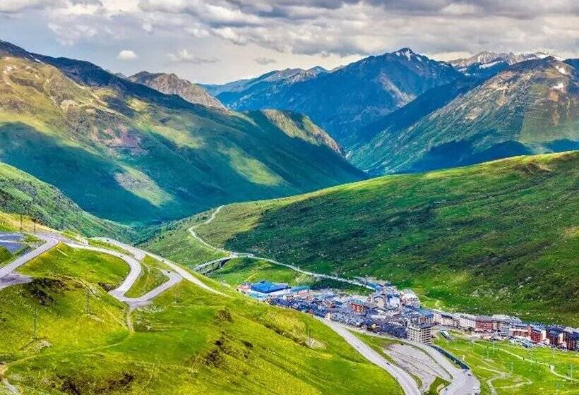 Apartamentos Lake Placid 3000