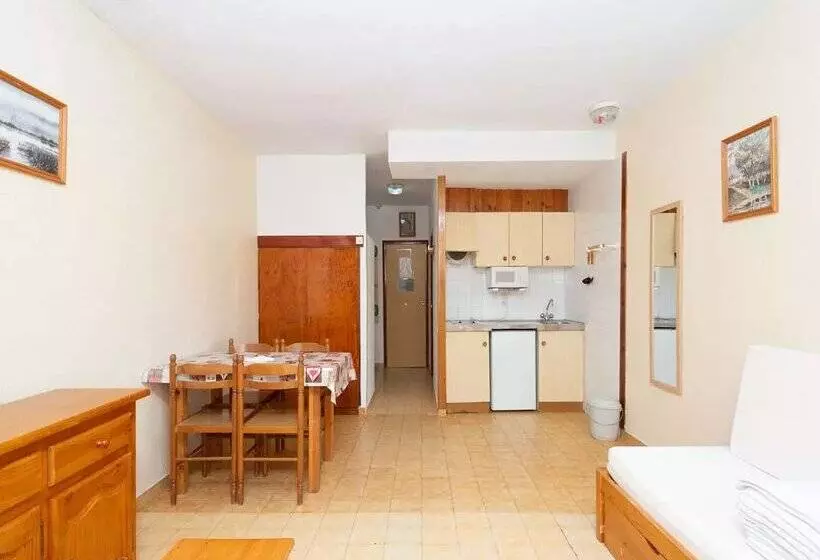 Apartamentos Lake Placid 3000
