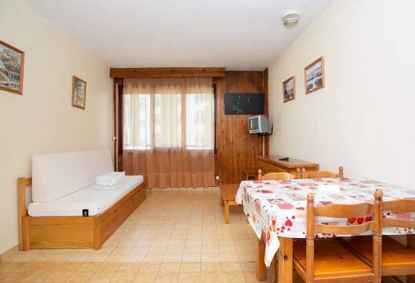 Apartamentos Lake Placid 3000