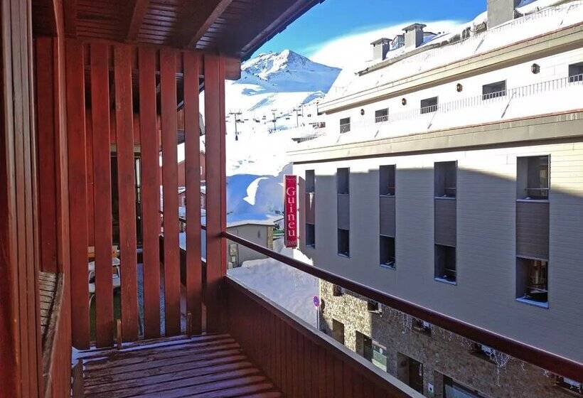 Apartamentos Lake Placid 3000