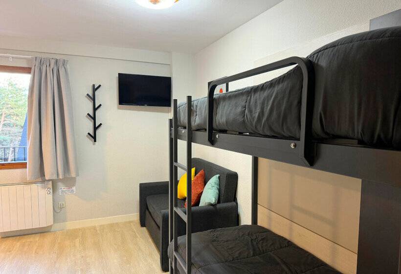 Apartamentos Midi 3000