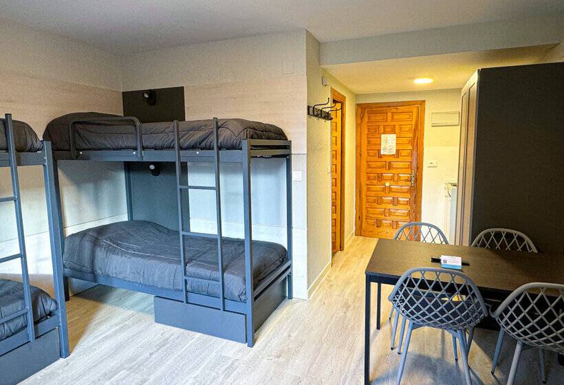 Apartamentos Midi 3000