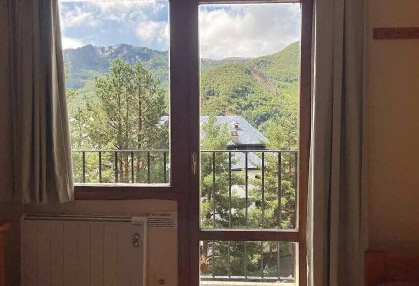 Apartamentos Midi 3000