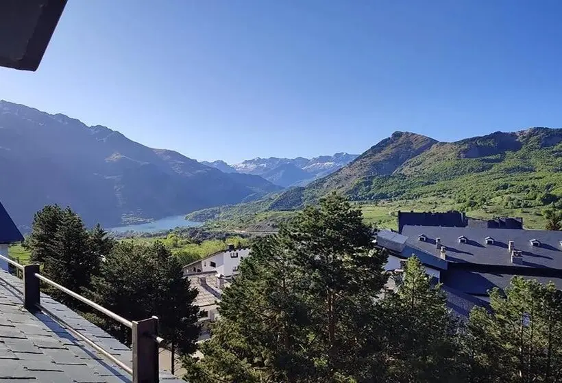 Apartamentos Midi 3000