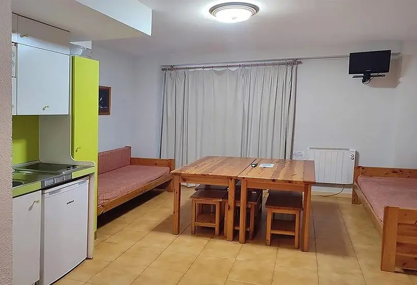 Apartamentos Midi 3000