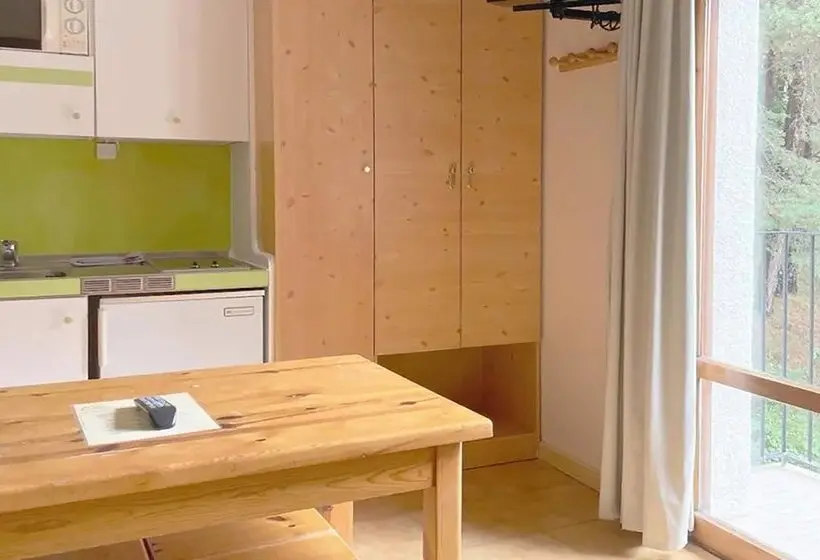 Apartamentos Midi 3000
