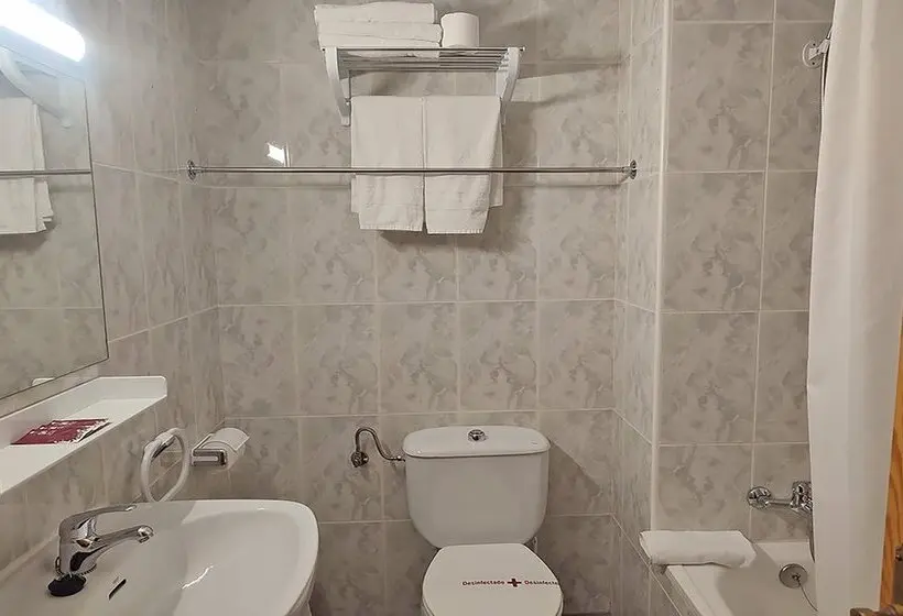 Apartamentos Midi 3000