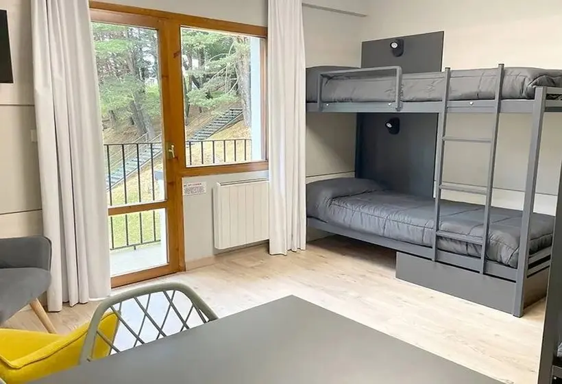 Apartamentos Midi 3000