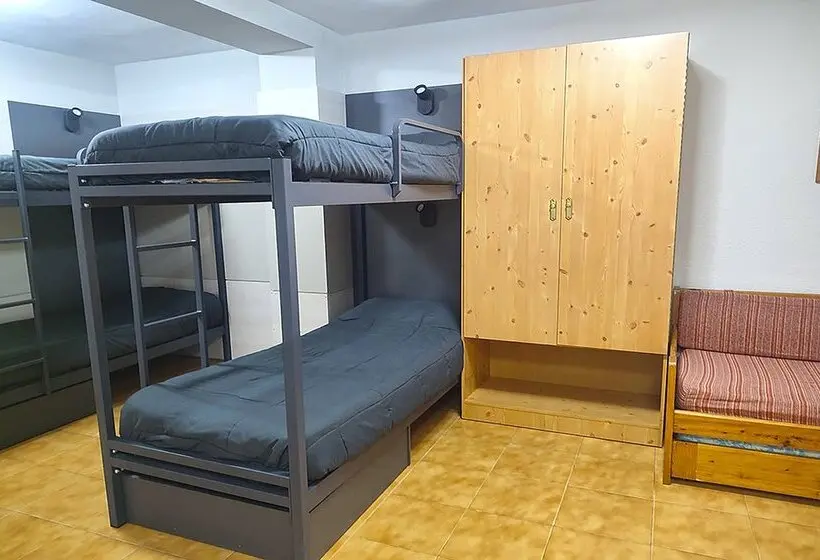 Apartamentos Midi 3000