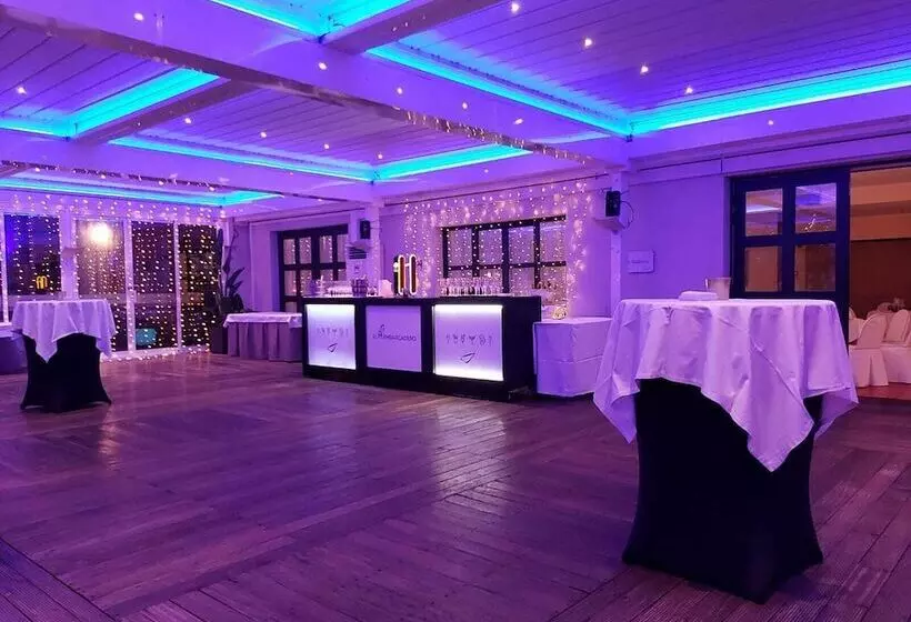 ホテル Abba Euskalduna