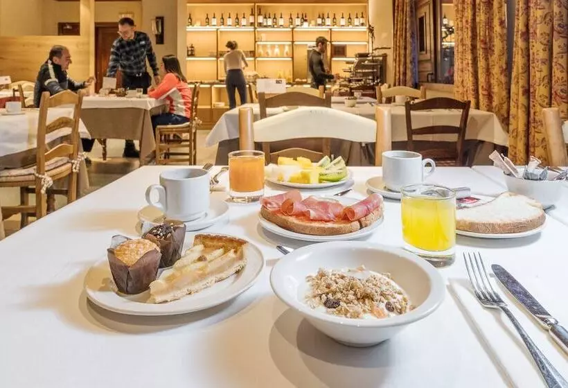 Отель Chalet Bassibe