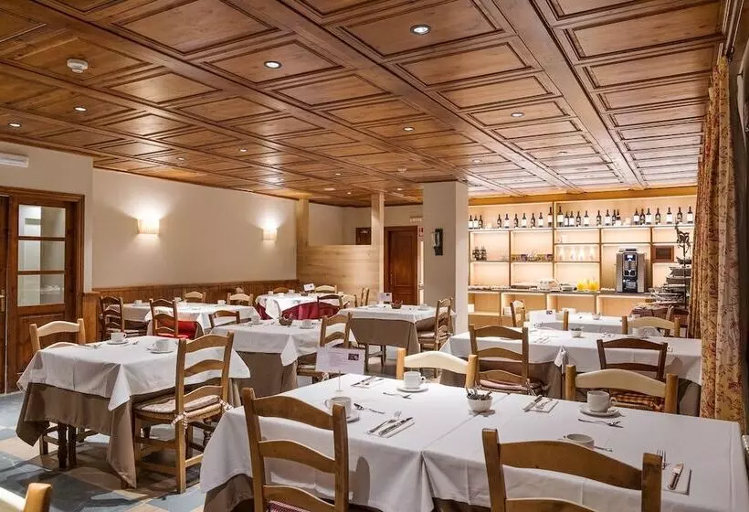 Отель Chalet Bassibe