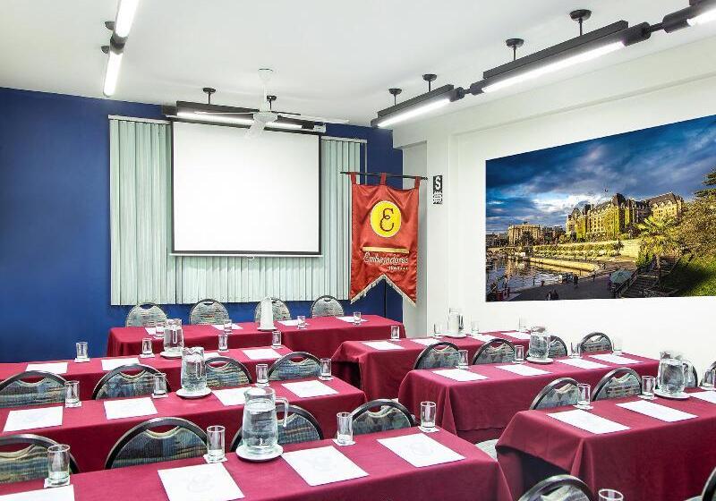 فندق Embajadores