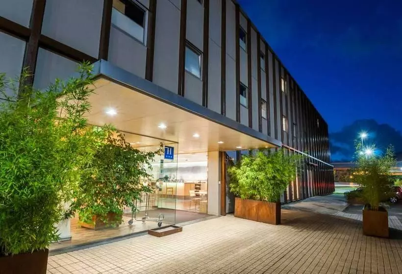 Otel Kyriad Direct Eth Irun