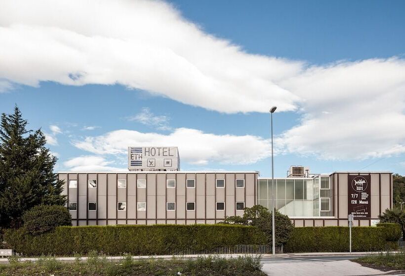 هتل Kyriad Direct Eth Irun