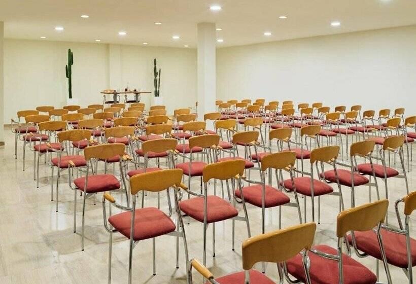 هتل H10 Salauris Palace