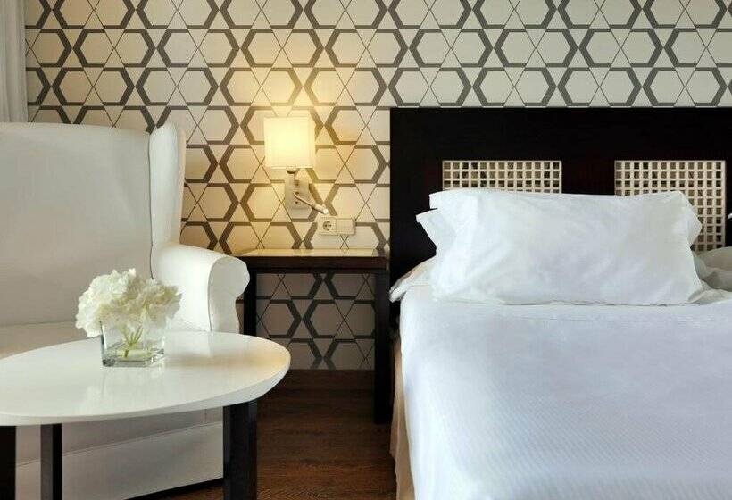 هتل H10 Salauris Palace