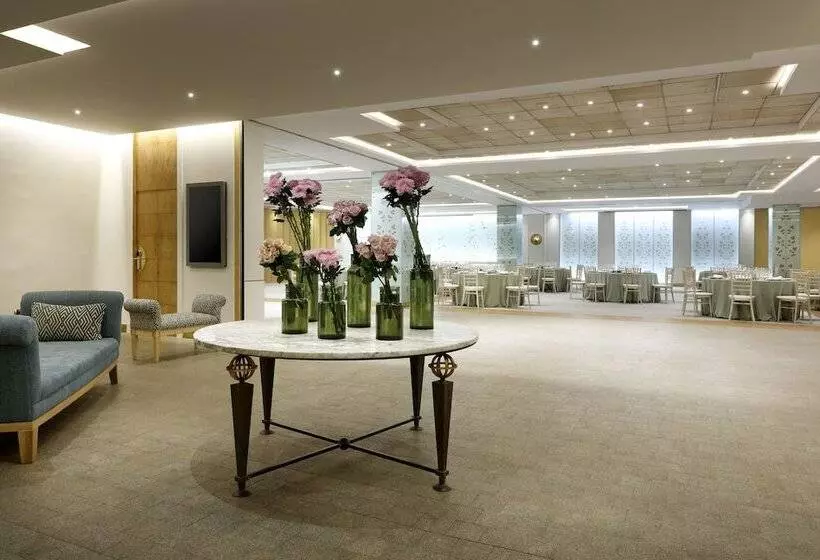 هتل Hyatt Regency Hesperia Madrid