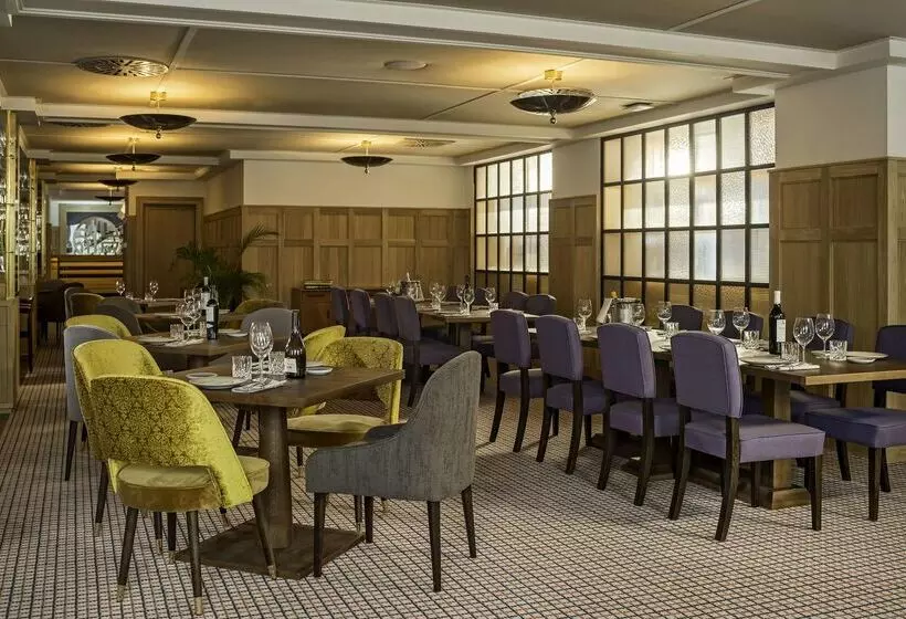 هتل NH Collection Madrid Suecia