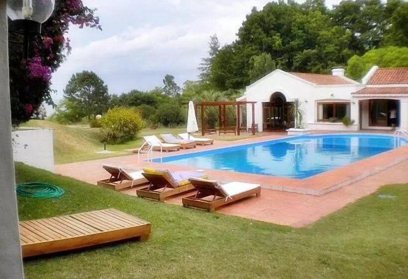 هتل Posta Del Lago