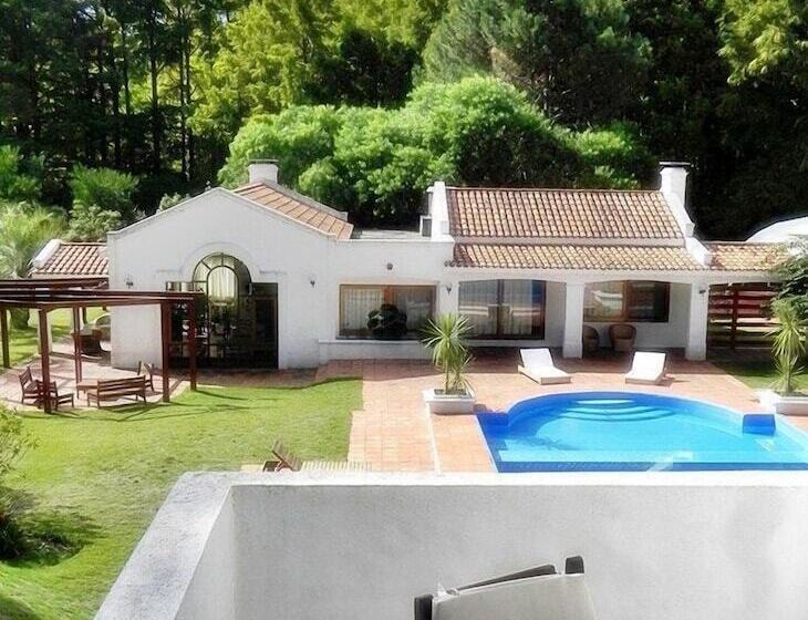 هتل Posta Del Lago