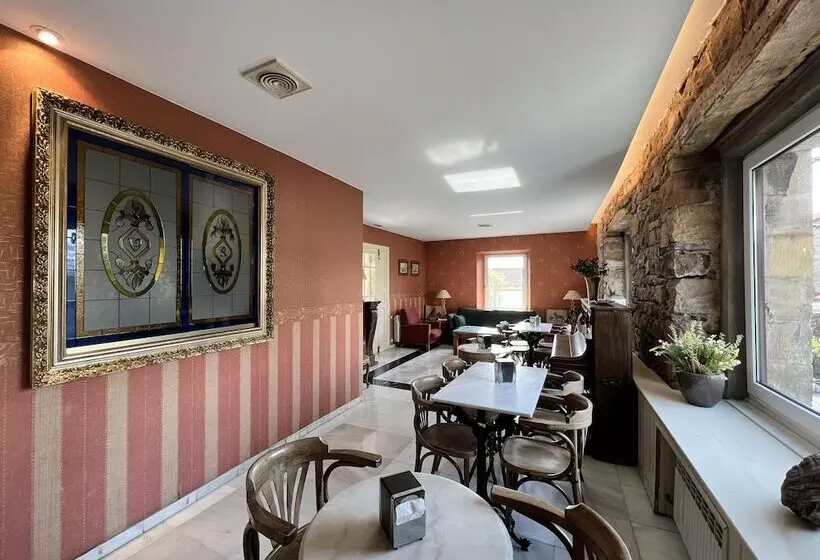 فندق ريفى Posada Villa Rosa