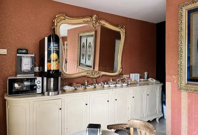 فندق ريفى Posada Villa Rosa