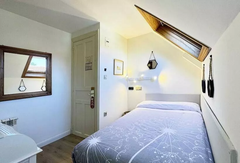 فندق ريفى Posada Villa Rosa