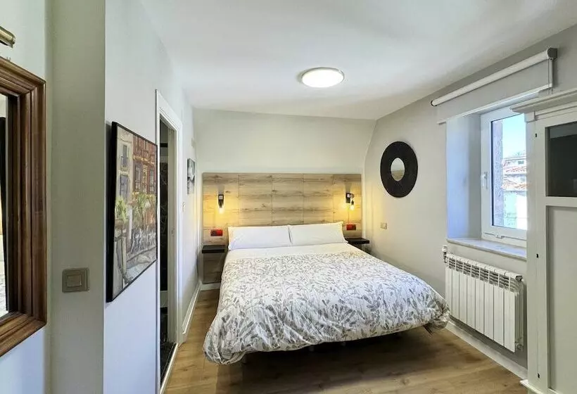 فندق ريفى Posada Villa Rosa