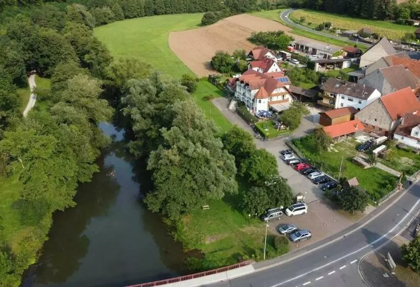 فندق Saaletalstuben