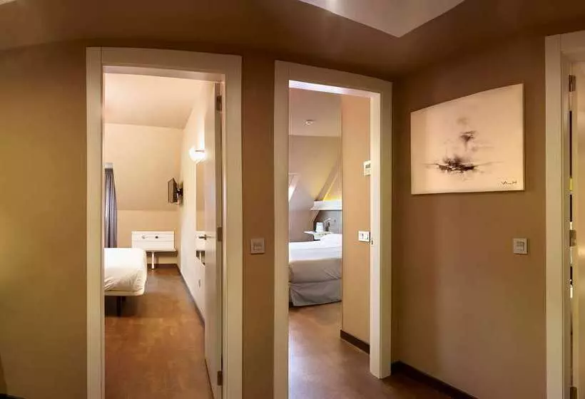 هتل Silken Monumental Naranco