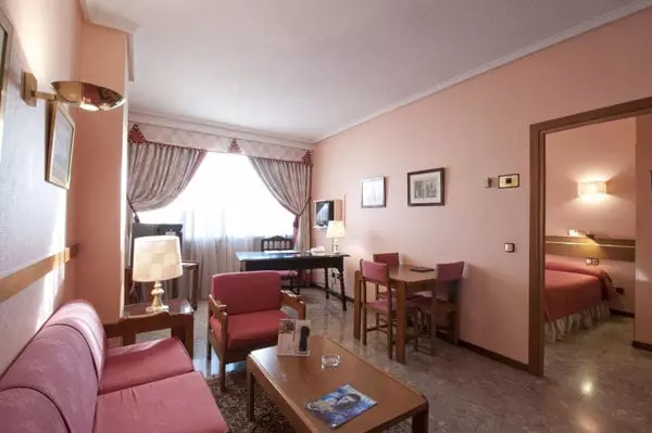 Hotel Foxa 32