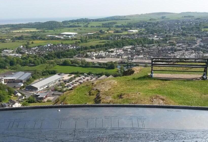 ホテル Rusland Pool