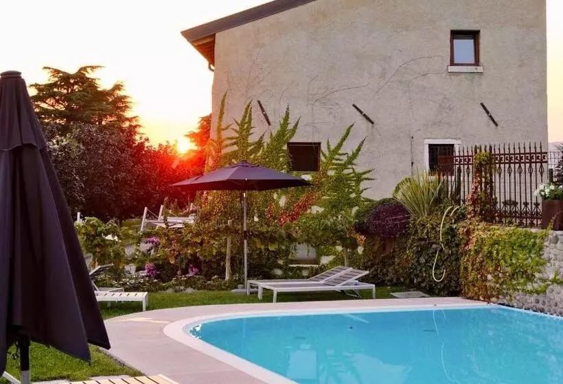 ホテル Agriturismo Corte Patrizia