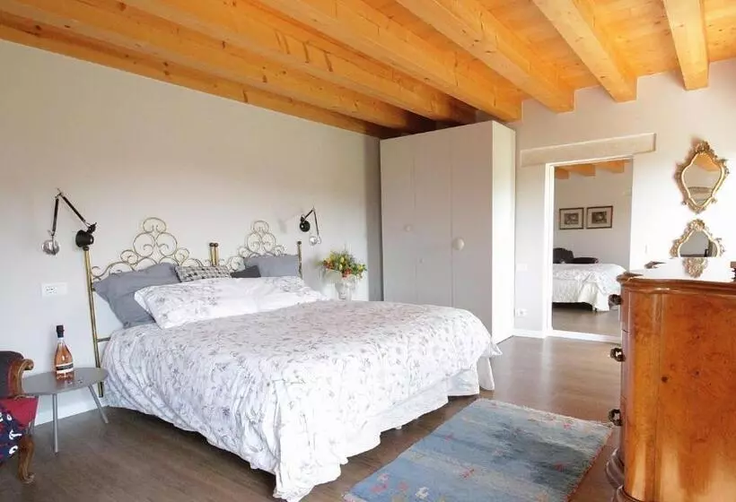 ホテル Agriturismo Corte Patrizia